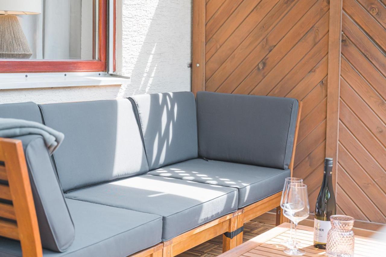 Cruwzo - Fantastic Apartment With Balcony And Parking Waiblingen  ภายนอก รูปภาพ
